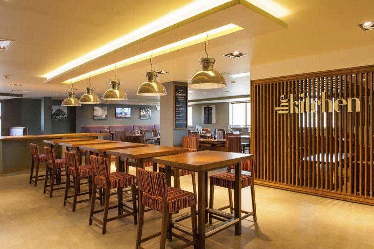 premier-inn-premier-inn-trowbridge-united-kingdom-season